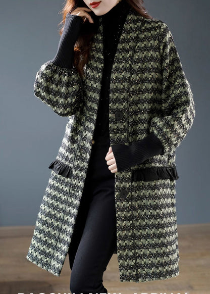 Gracefully Styled Coat for Any Occasion
