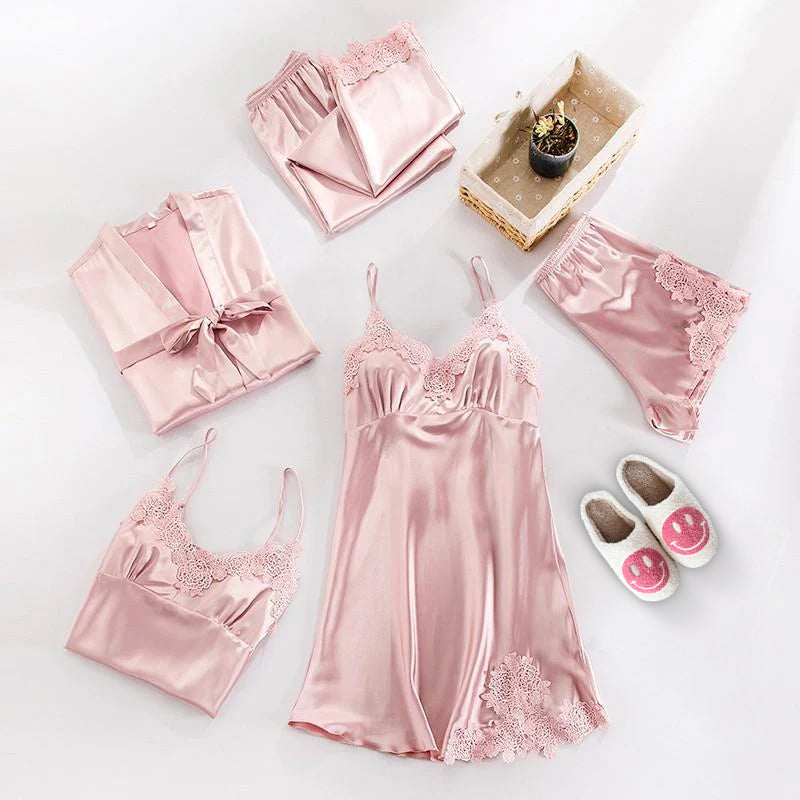 Classic Vintage Garment with a Flattering Fit