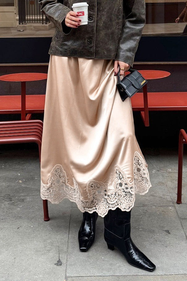 Gracefully Styled Garment for Any Occasion