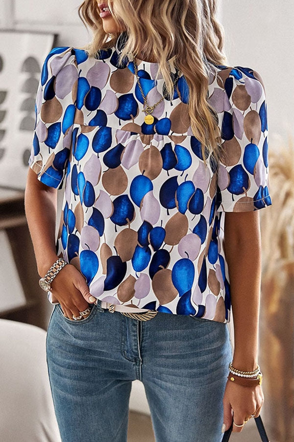 Sophisticated Top with a Clean Classic Look