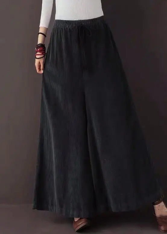 Classic Vintage Pants with a Flattering Fit