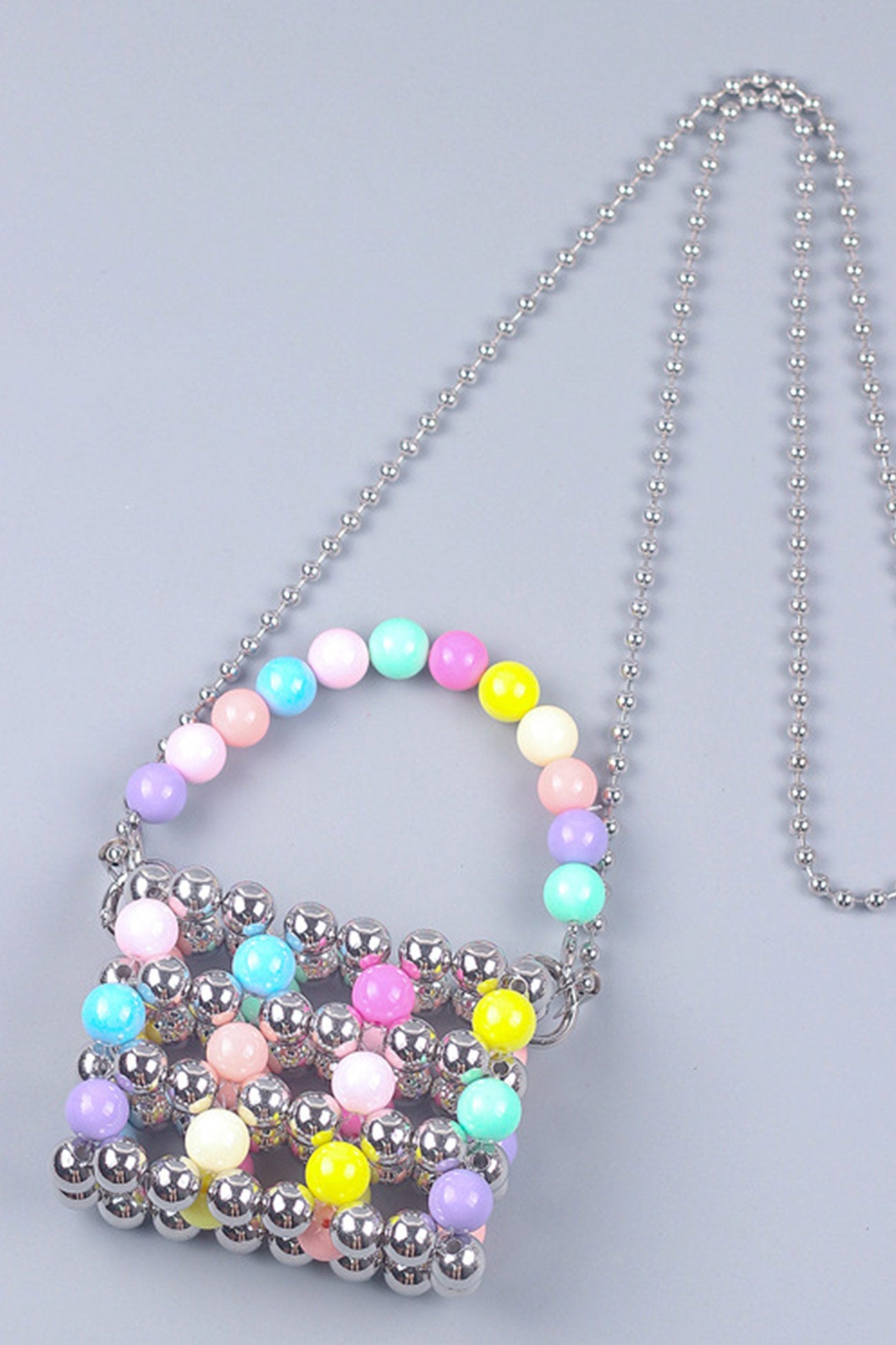 Gracefully Styled Bag for Any Occasion