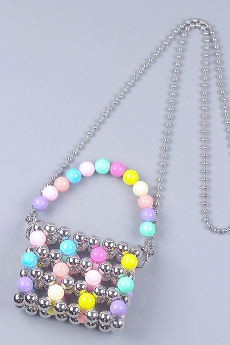 Gracefully Styled Bag for Any Occasion