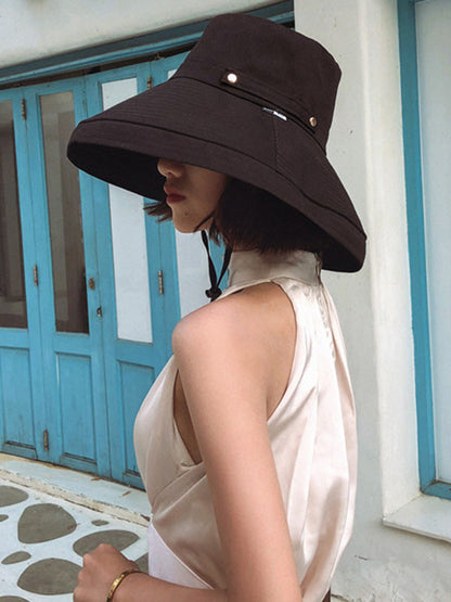 Well Tailored Garment with a Graceful Silhouette