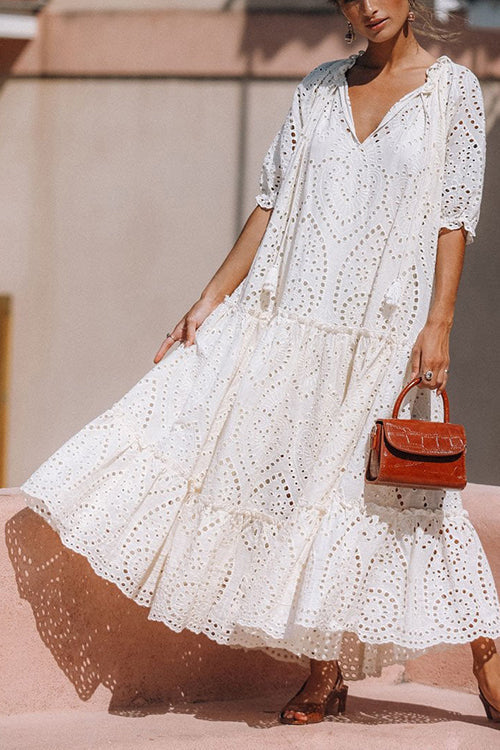 Gracefully Styled Dress for Any Occasion