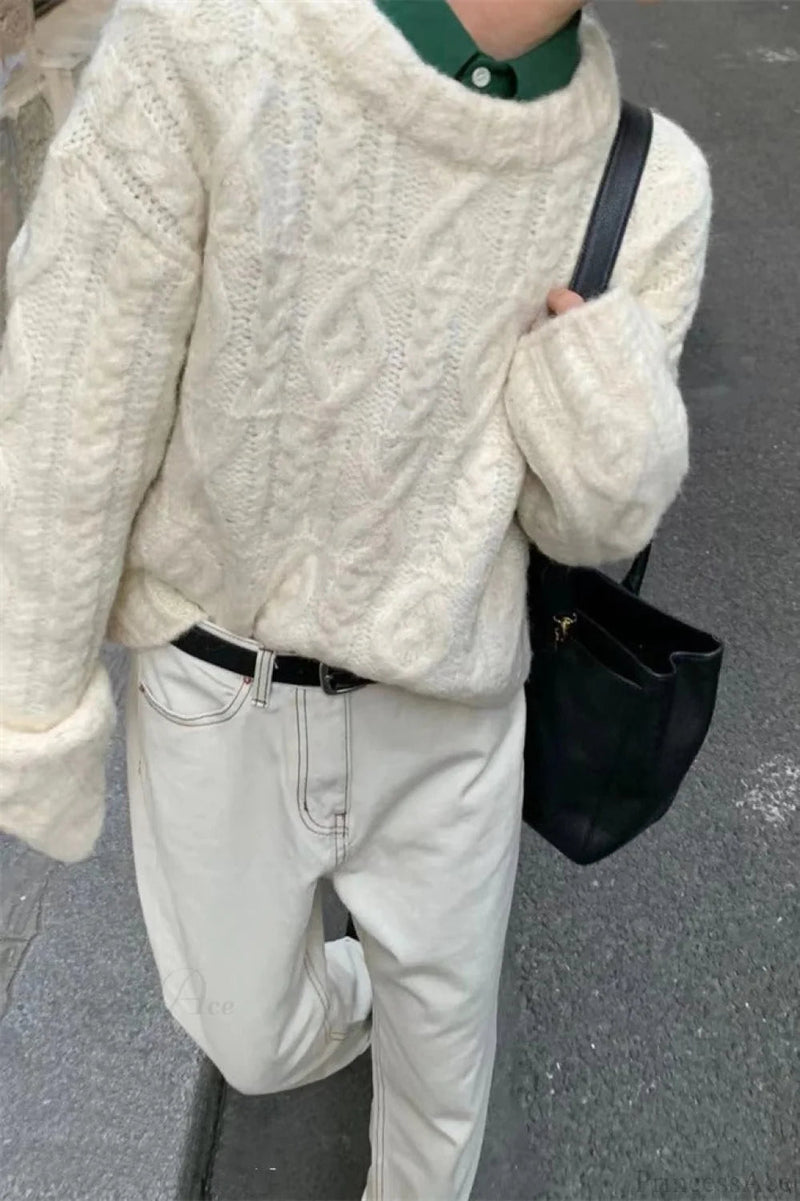 Beautifully Crafted Sweater in a Classic Style