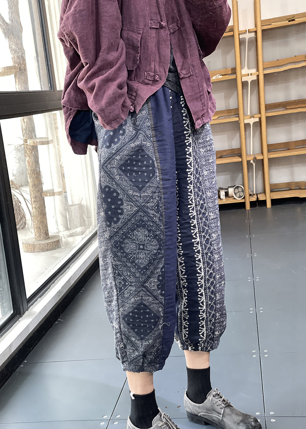 Well Tailored Pants with a Graceful Silhouette