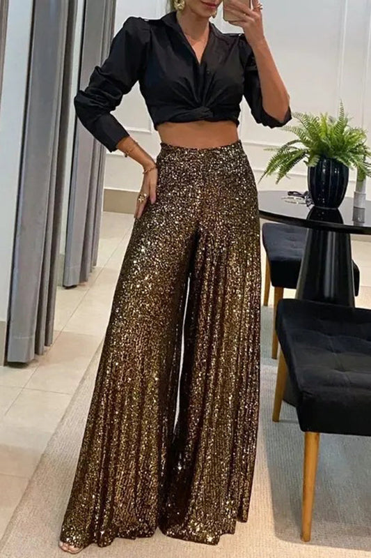 Classic Vintage Pants with a Flattering Fit