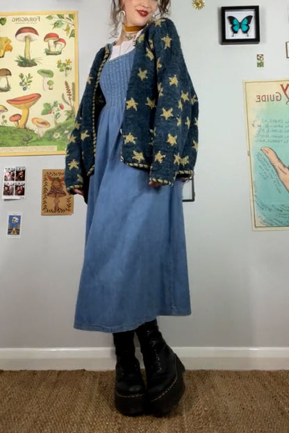Elegantly Styled Cardigan for Everyday Wear
