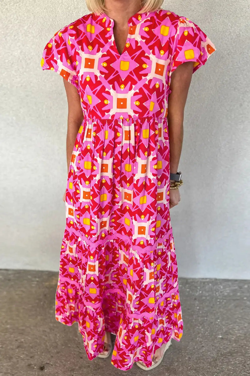 Well Tailored Dress with a Graceful Silhouette