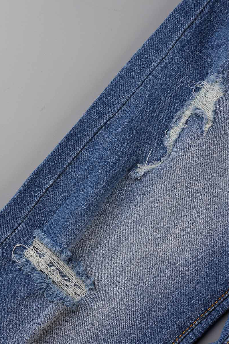 Beautifully Finished Garment in a Timeless Design