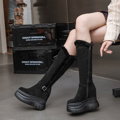 Beautifully Finished Boots in a Timeless Design