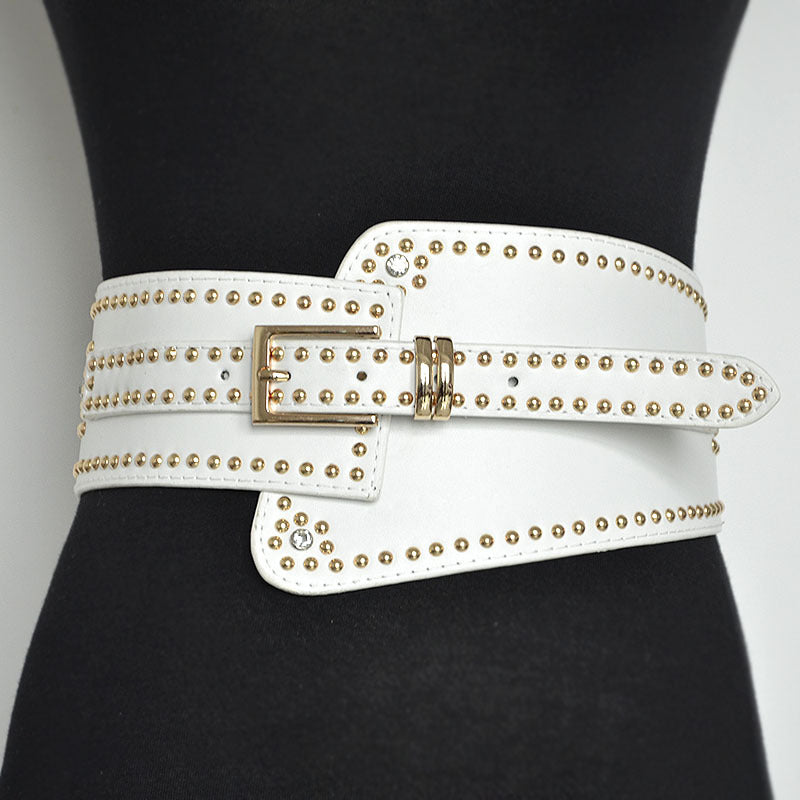 Gracefully Styled Garment for Any Occasion