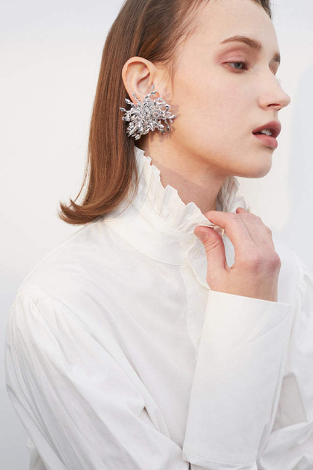 Beautifully Finished Garment in a Timeless Design