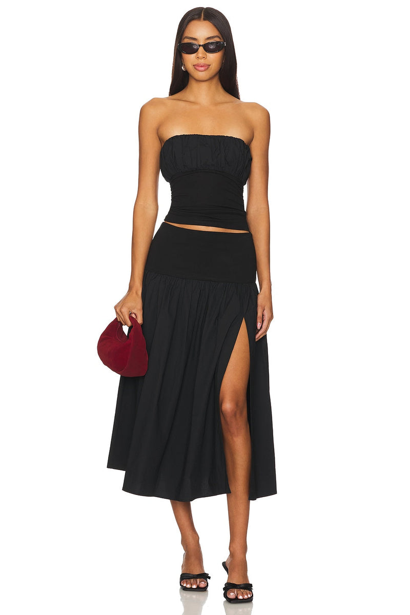Beautifully Crafted Garment in a Classic Style