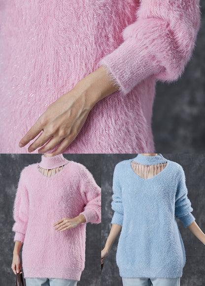 Classic Vintage Sweater with a Flattering Fit