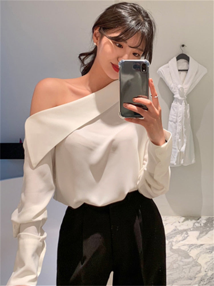 Beautifully Finished Shirt in a Timeless Design