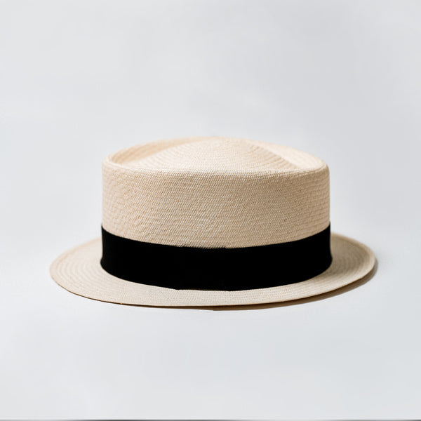 Beautifully Finished Garment in a Timeless Design