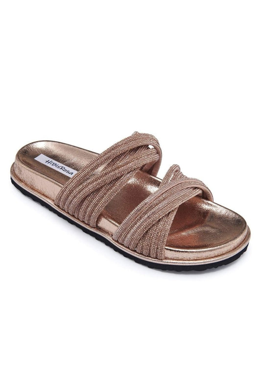 Well Tailored Sandals with a Graceful Silhouette