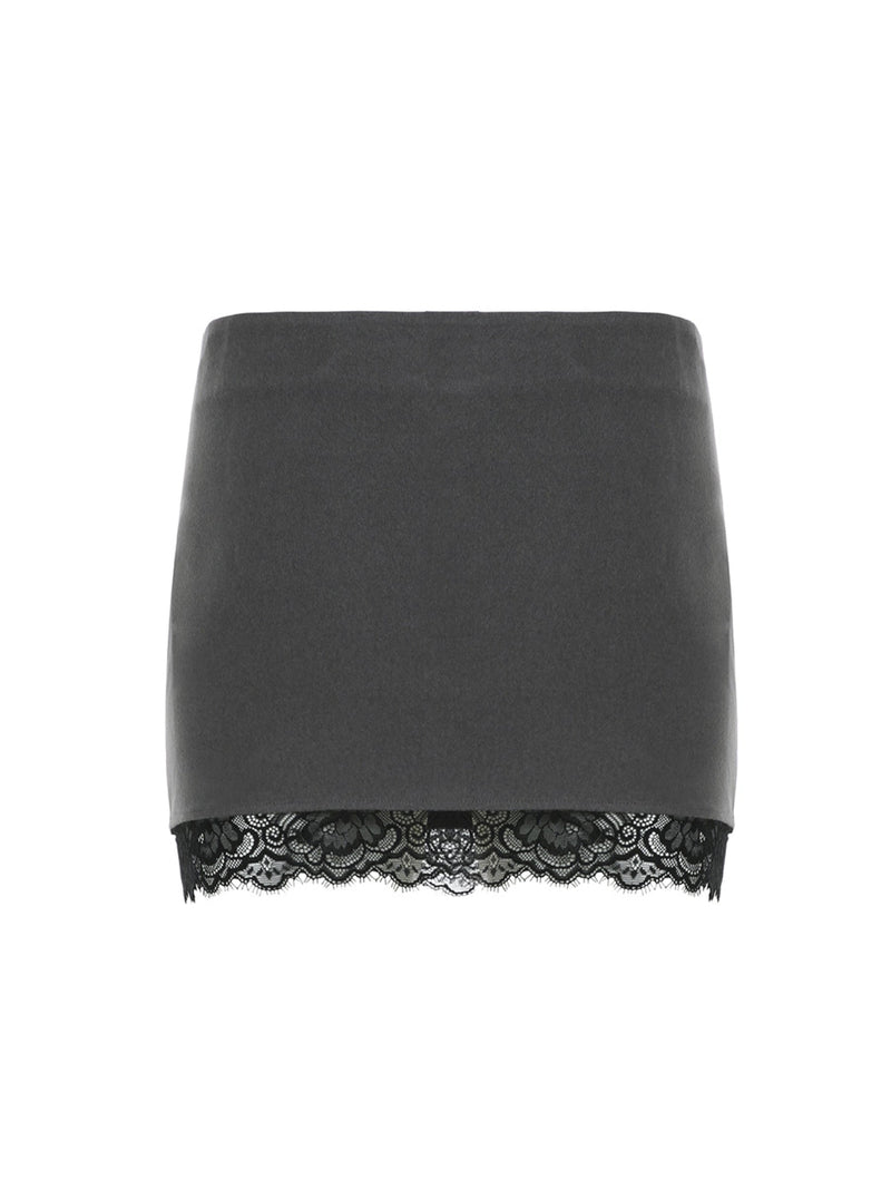 Classic Vintage Garment with a Flattering Fit