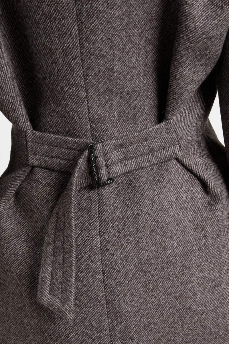 Polished Garment with an Effortless Classic Look