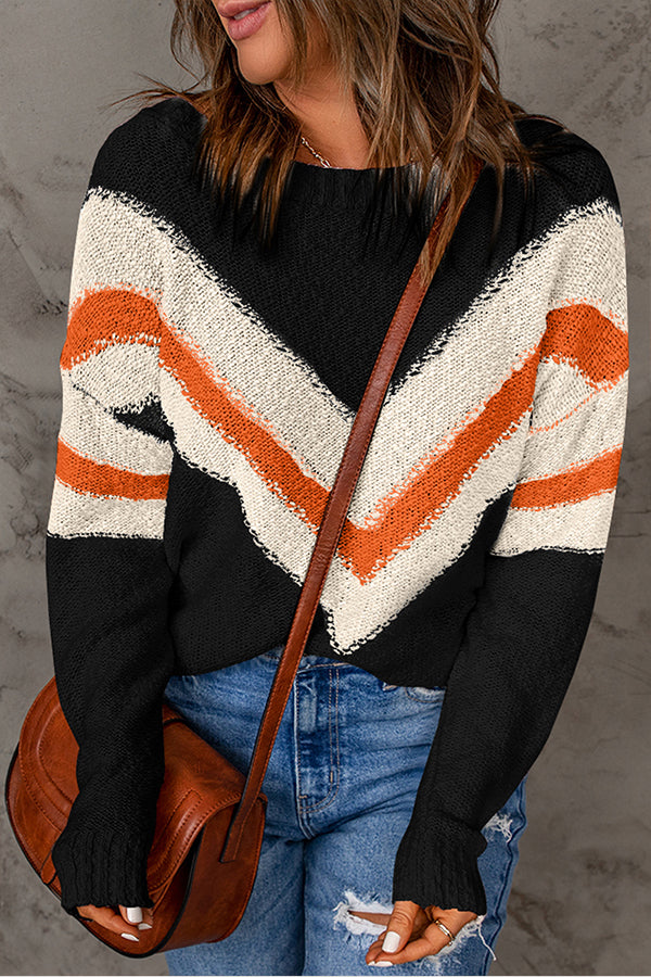 Well Tailored Sweater with a Graceful Silhouette