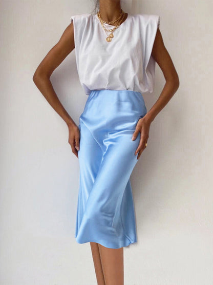 Classic Vintage Garment with a Flattering Fit