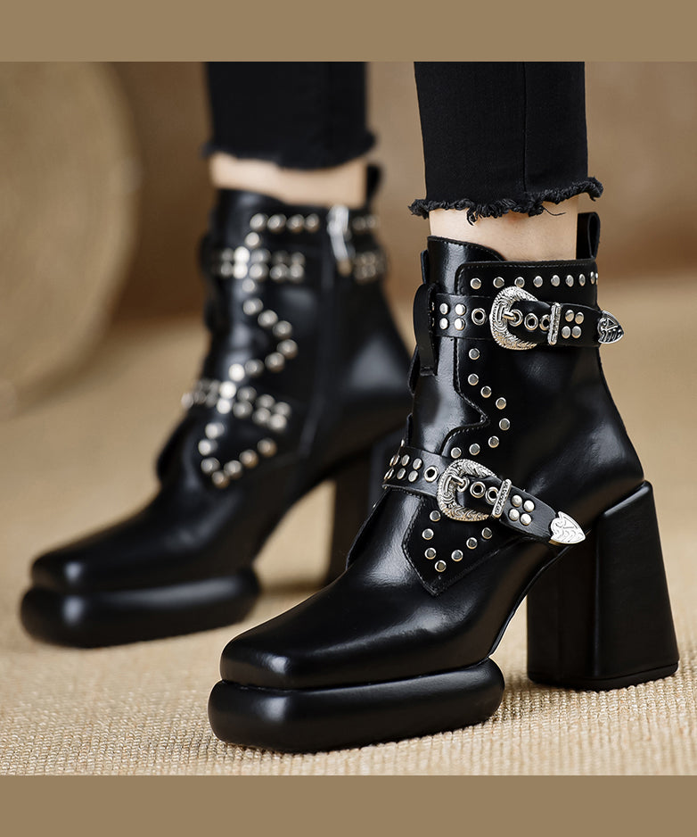 Elegantly Styled Boots for Everyday Wear