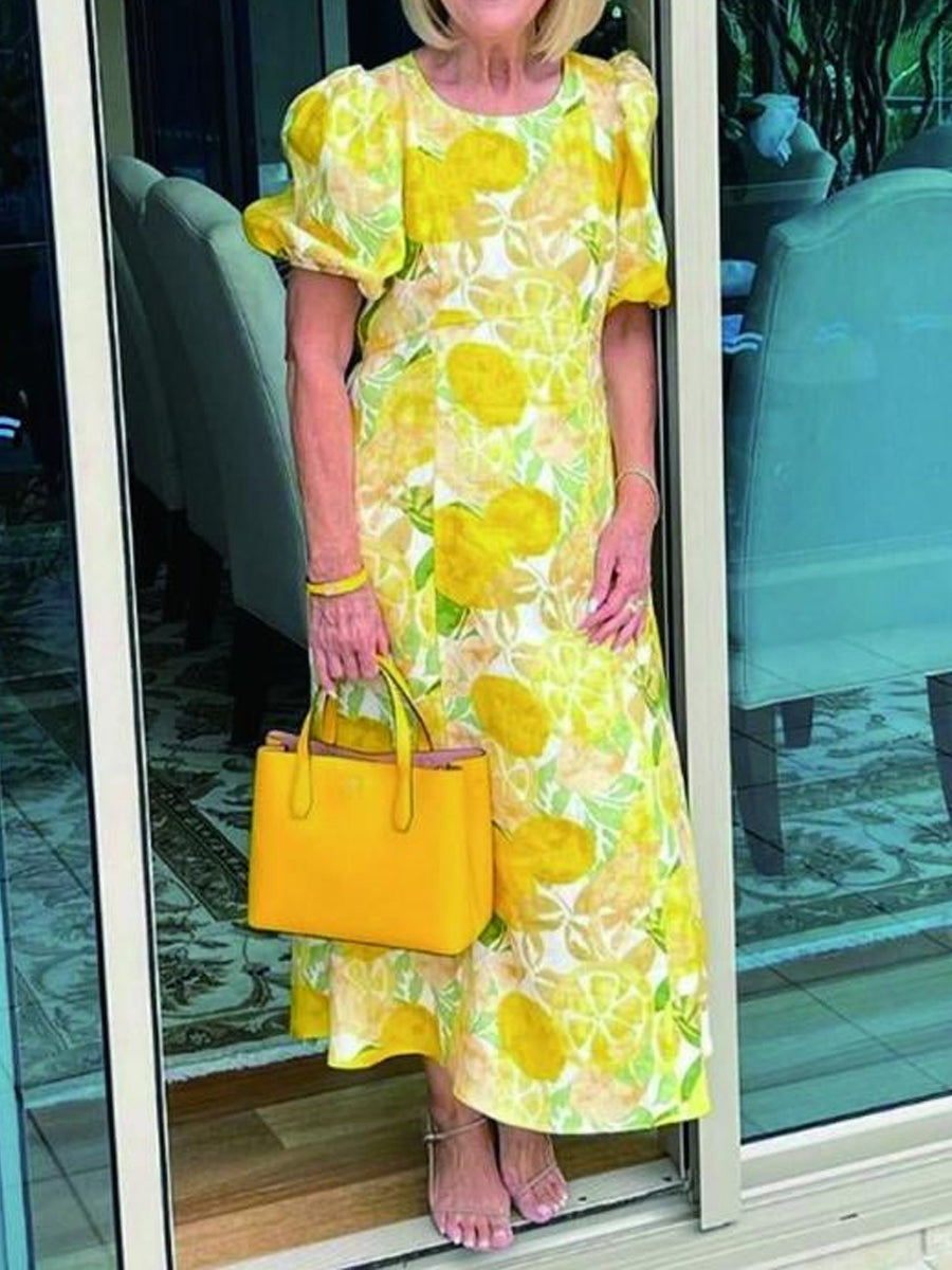 Classic Vintage Dress with a Flattering Fit