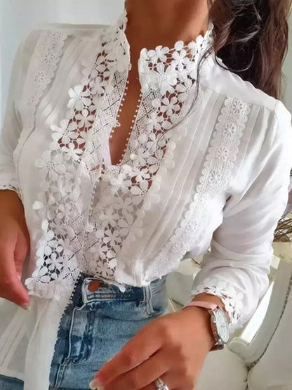 Beautifully Crafted Blouse in a Classic Style
