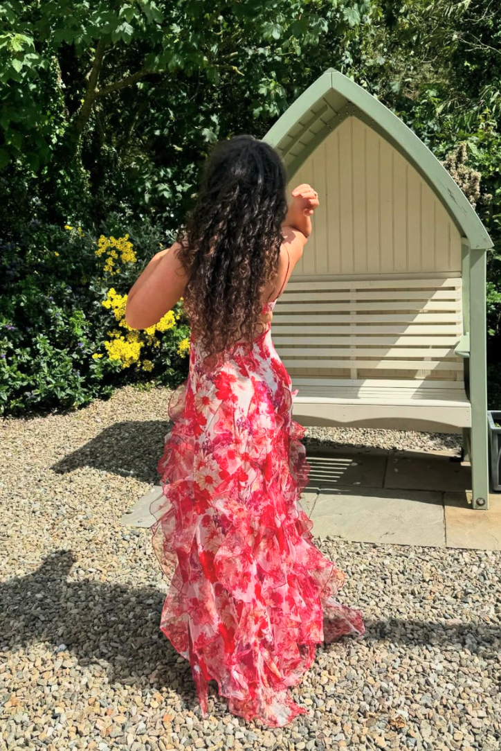 Classic Vintage & Enduringly Stylish Dress
