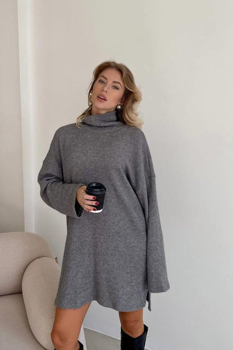 Sophisticated Sweater with a Clean Classic Look