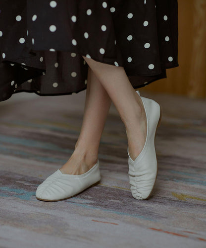 A Vintage Style Shoes with Delicate Timeless Details
