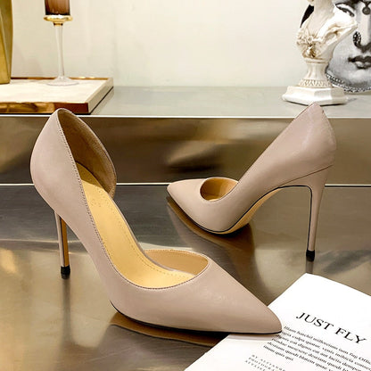 Well Tailored Heels with a Graceful Silhouette