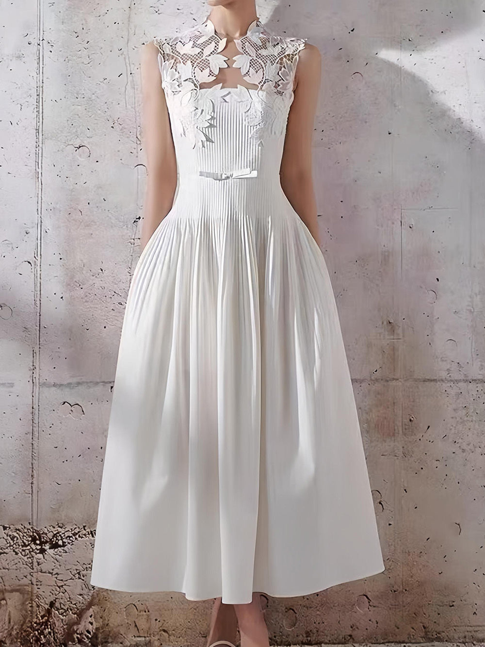 Classic Vintage & Enduringly Stylish Dress