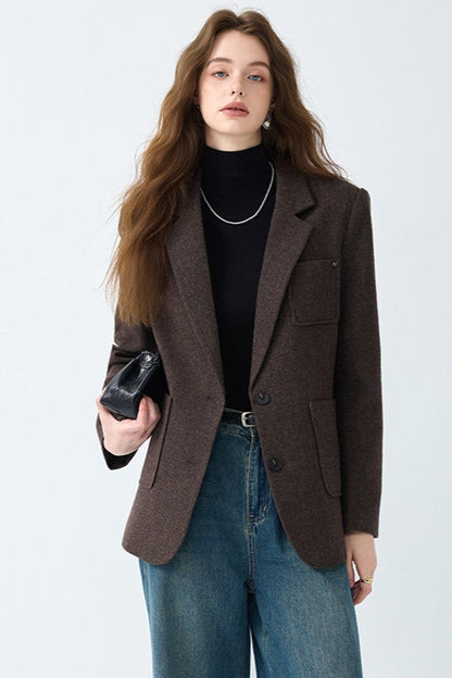 Well Tailored Garment with a Graceful Silhouette