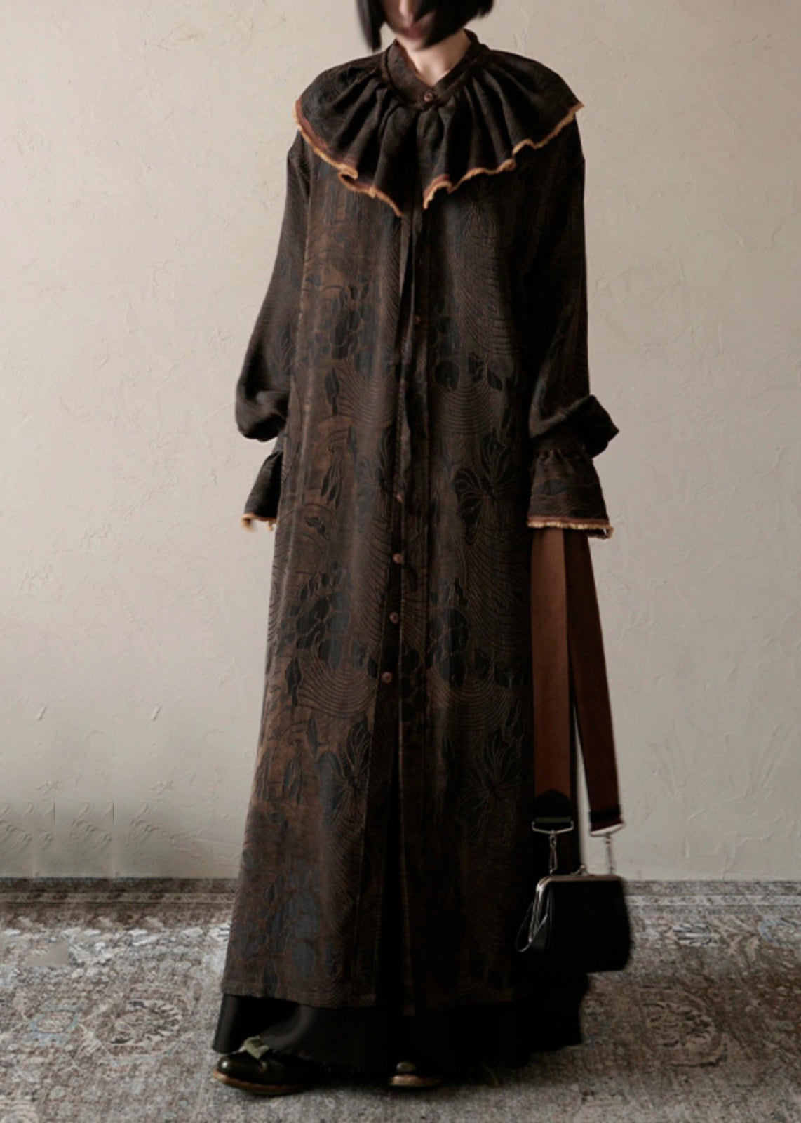Gracefully Styled Dress for Any Occasion
