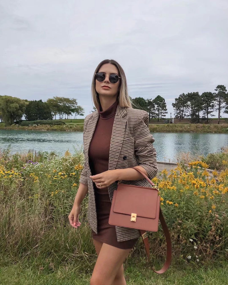 Effortlessly Elegant Jacket with a Timeless Design