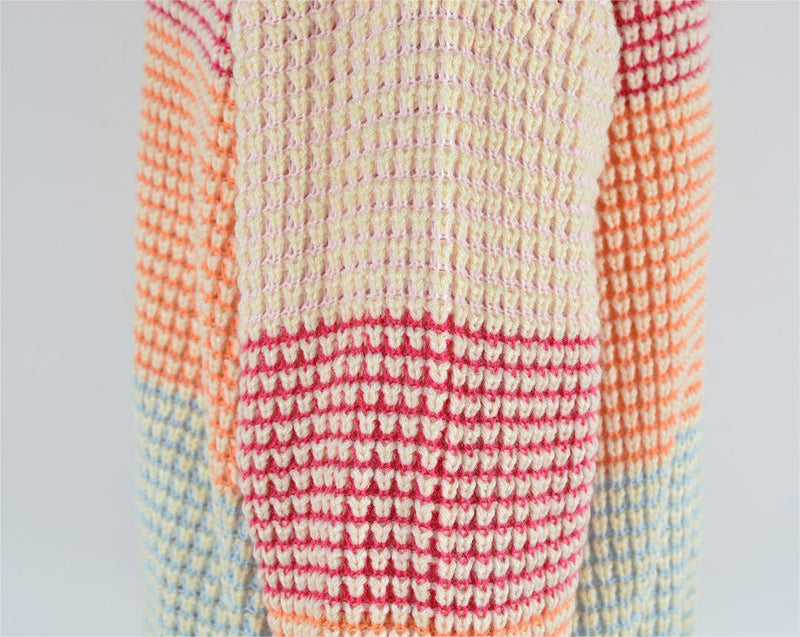 Classic Vintage Sweater with a Flattering Fit
