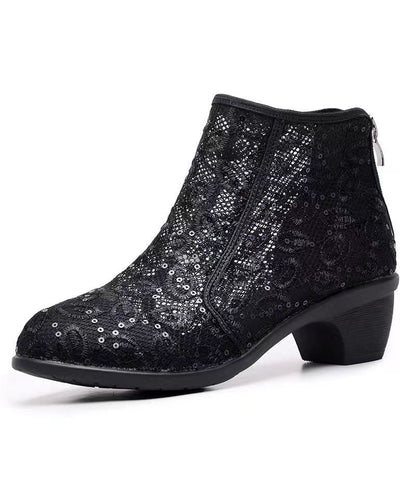 Beautifully Finished Boots in a Timeless Design