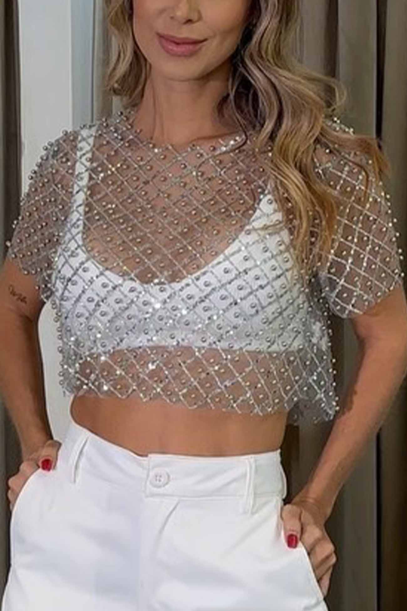 Beautifully Finished Top in a Timeless Design