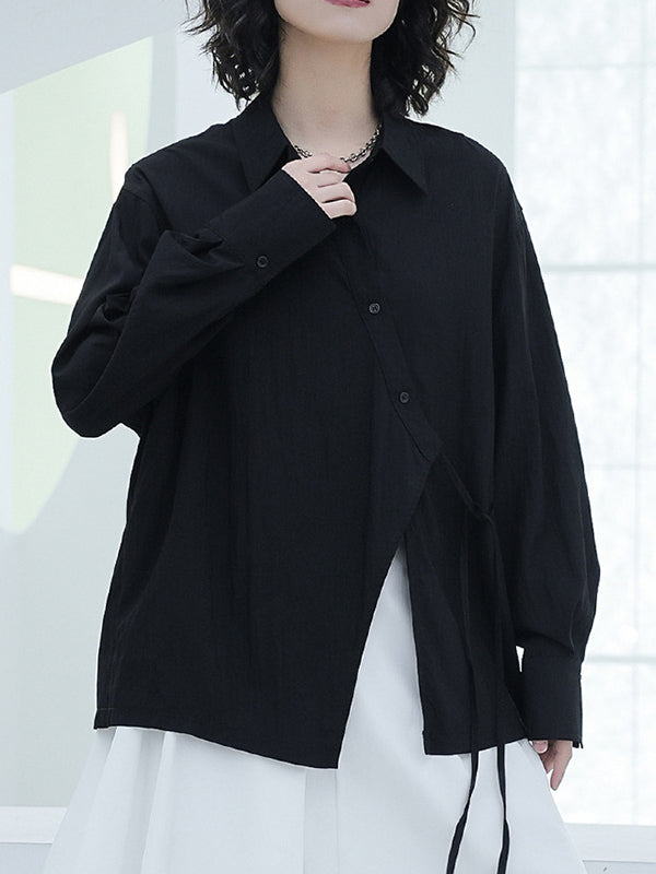 Classic Vintage Blouse with a Flattering Fit