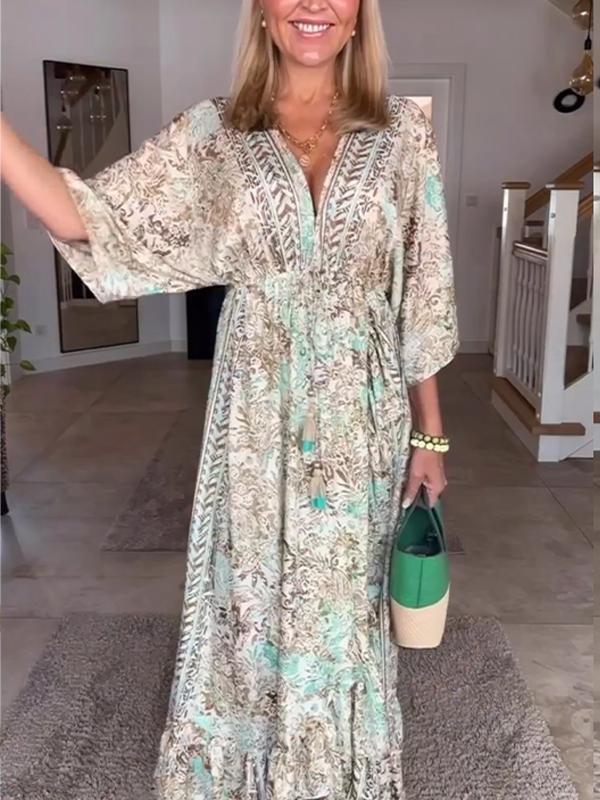 Classic Vintage & Enduringly Stylish Dress