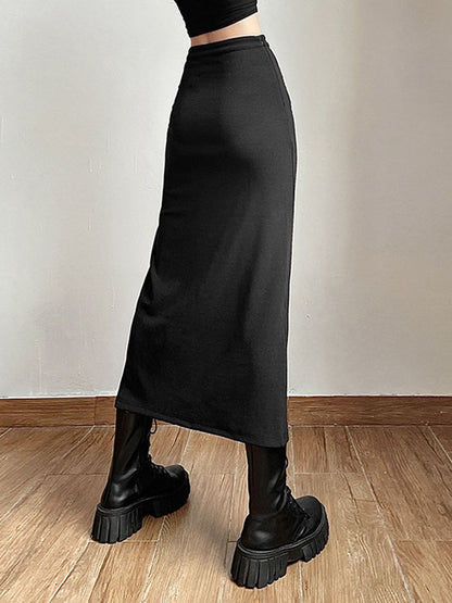 Gracefully Styled Garment for Any Occasion