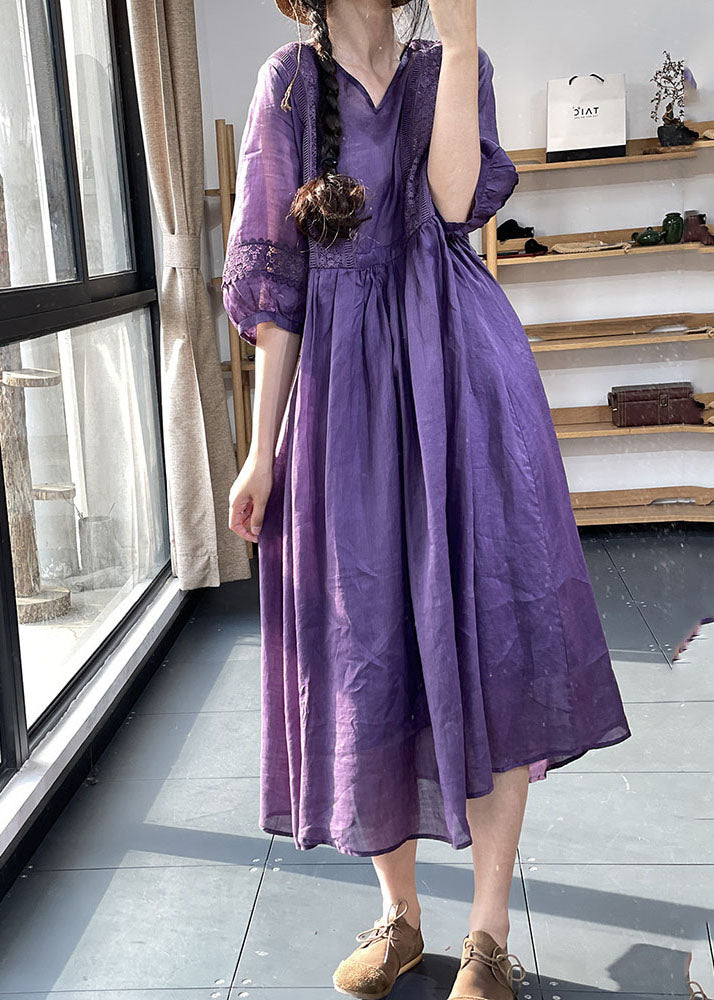 Beautifully Finished Dress in a Timeless Design