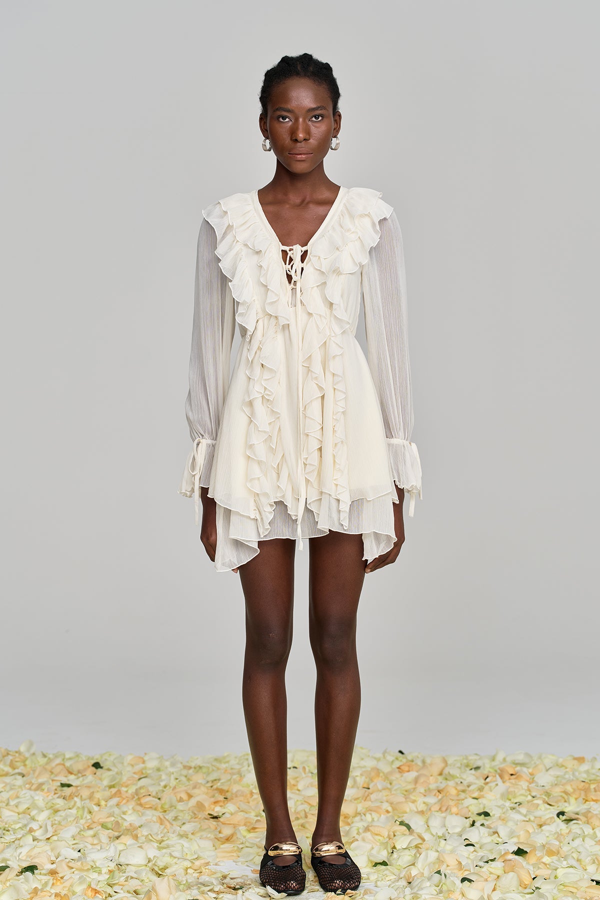 Gracefully Styled Dress for Any Occasion