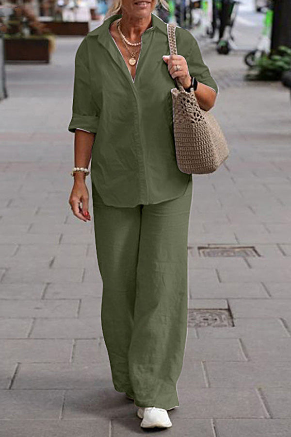 Sophisticated Pants with a Clean Classic Look