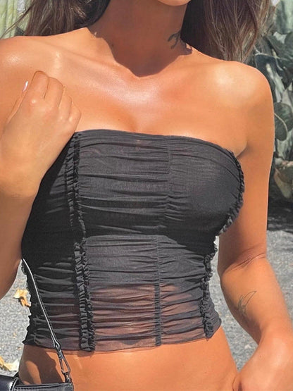 Effortlessly Elegant Top with a Timeless Design