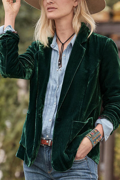 Sophisticated Jacket with a Clean Classic Look