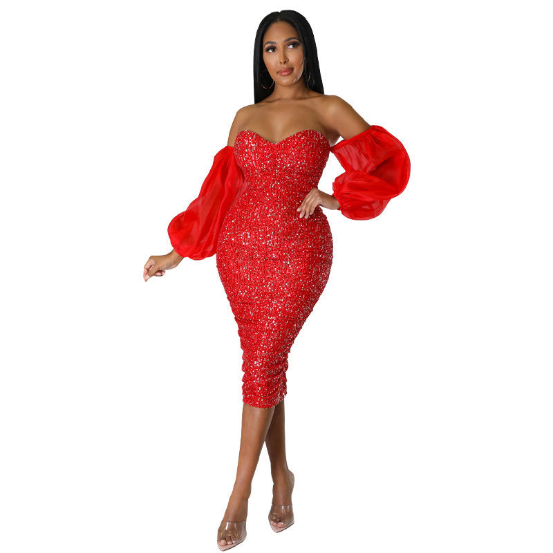 Well Tailored Dress with a Graceful Silhouette